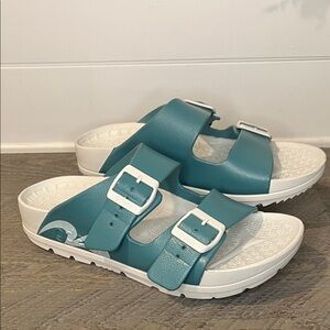 g-defy Women's blue UpBov - Size 11